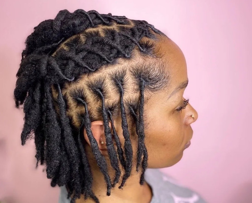 Picture of: beginner short dreadlocks styles for ladies that are easy to
